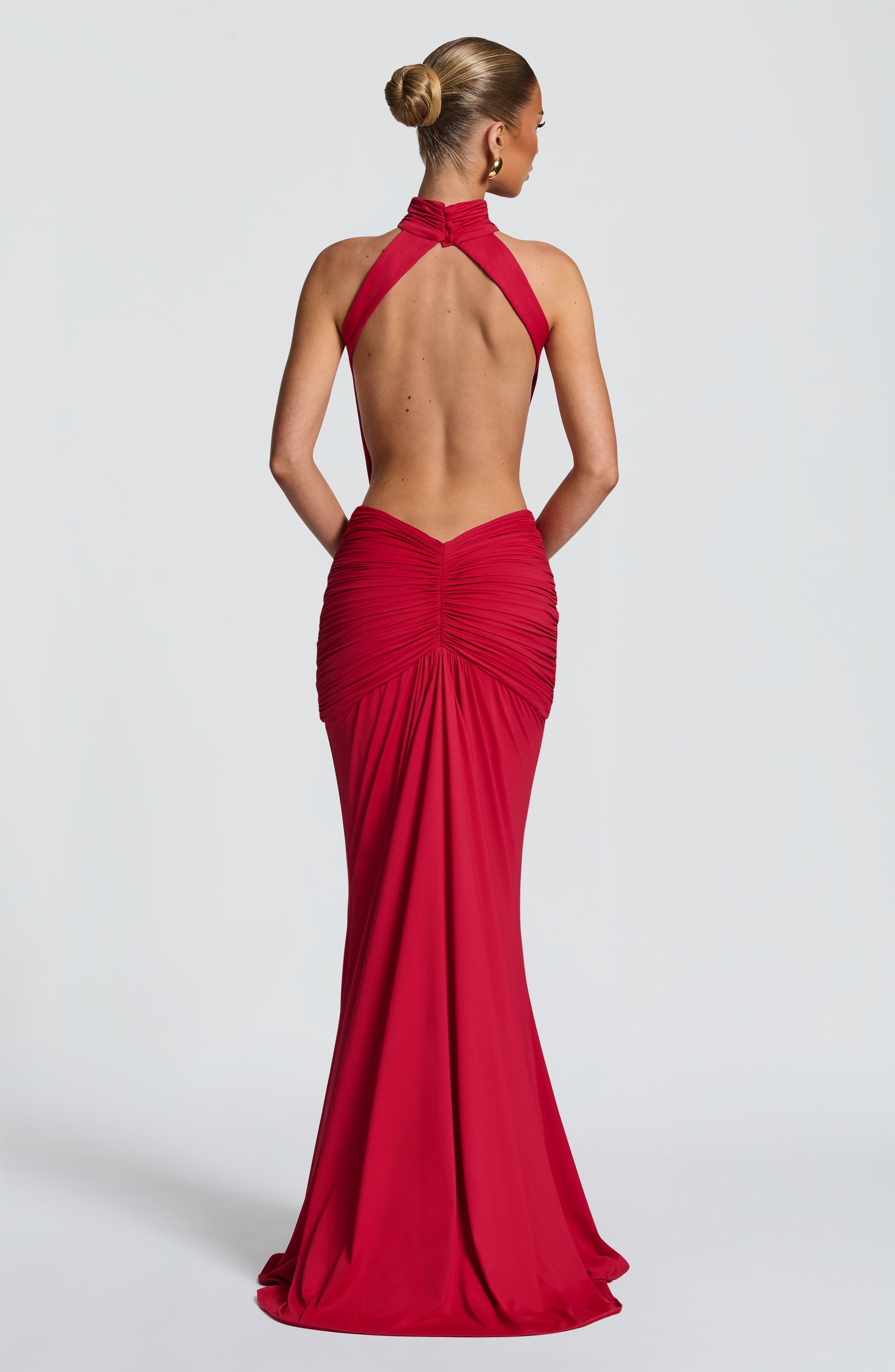 Maxi Dress Halter - Halterjurk met hoge hals, uitgesneden taille,