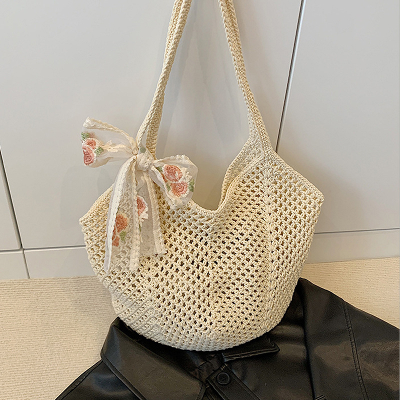 Zomerse kant-en-klare tas met  - Crochet Bag Raffia recensie en prijs